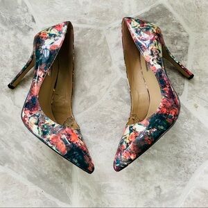 BCBGENERATION multi colored floral spring pointed stiletto heels size 7.5